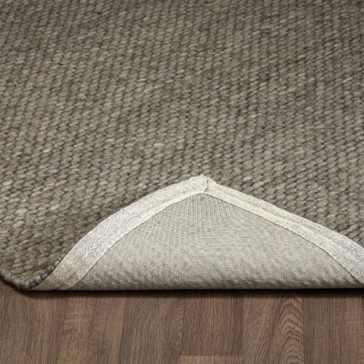Chinook Handmade Wool Grey Rug.