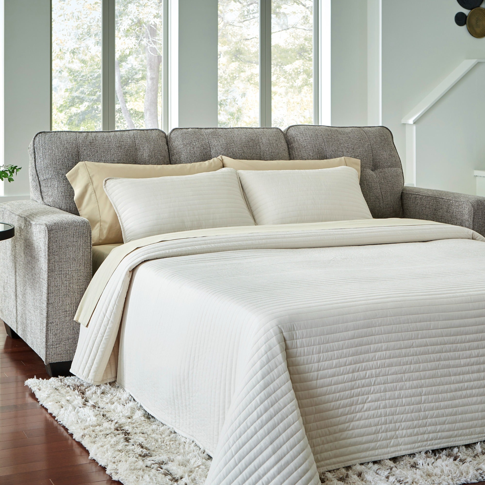 Larimer Sofa Sleeper in Iron