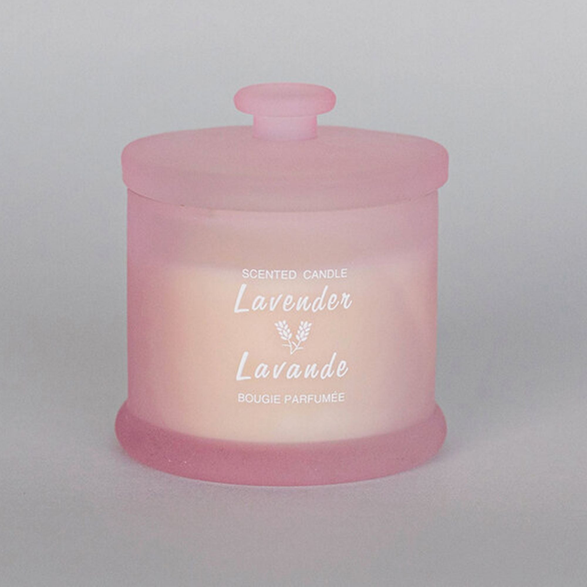 F&T “Lavender” scented glass candle with lid from the Candescence Veil Collection