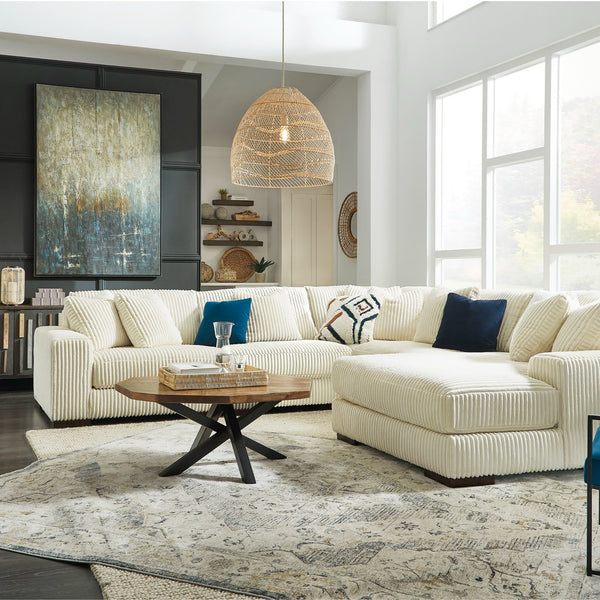 Lindyn Sofa Collection