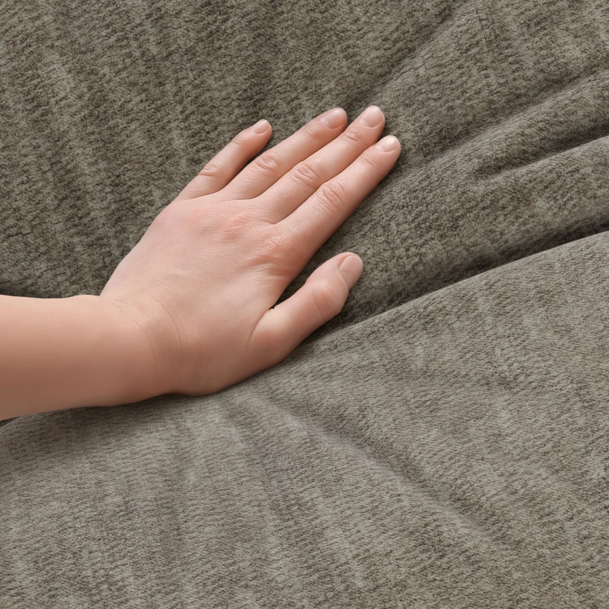 2PC Sectional in TAUPE 373002