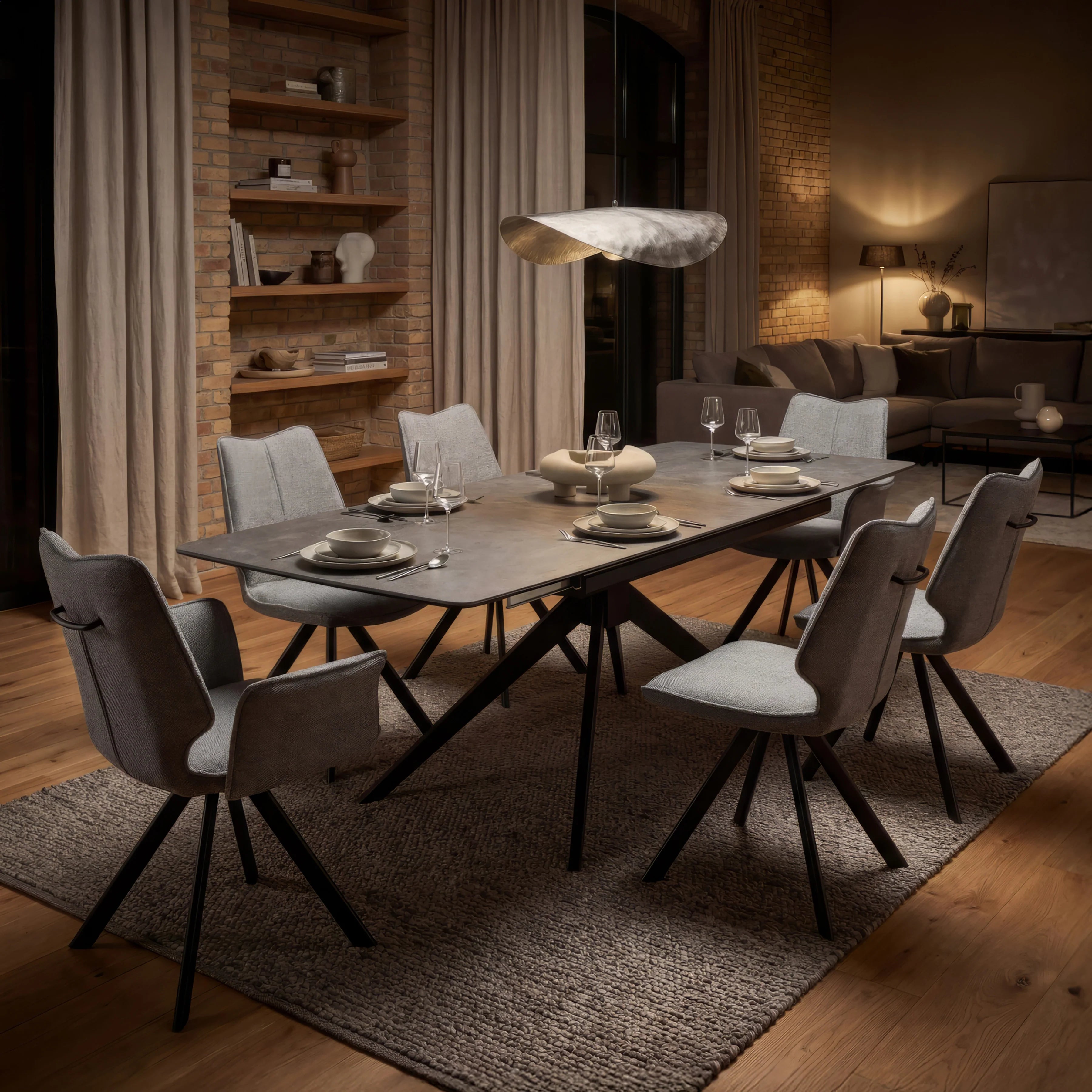 Novara 7-Piece Extendable Dining Set