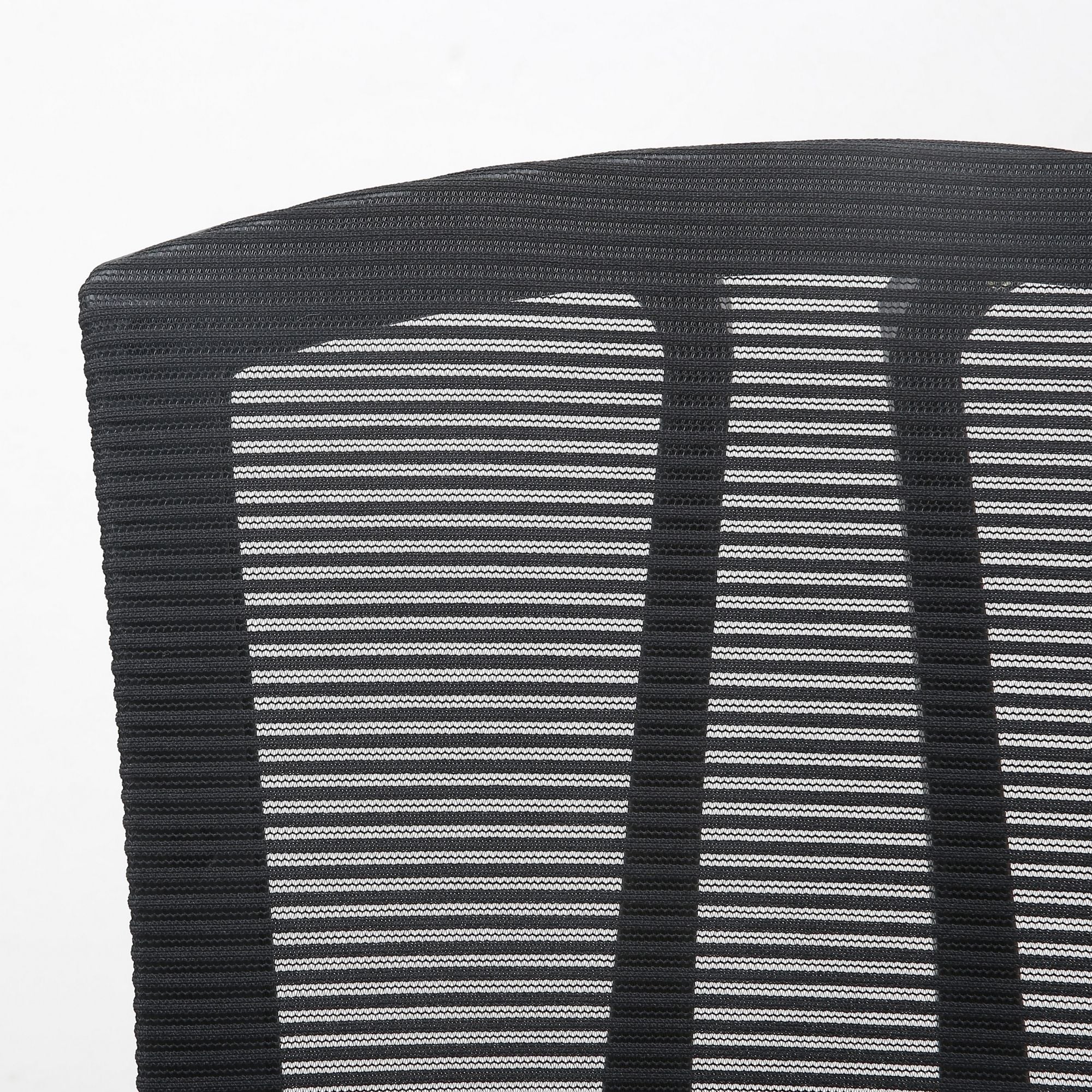 Office Chair in Black 7400 | CastleUp Experience Centre Online Furniture