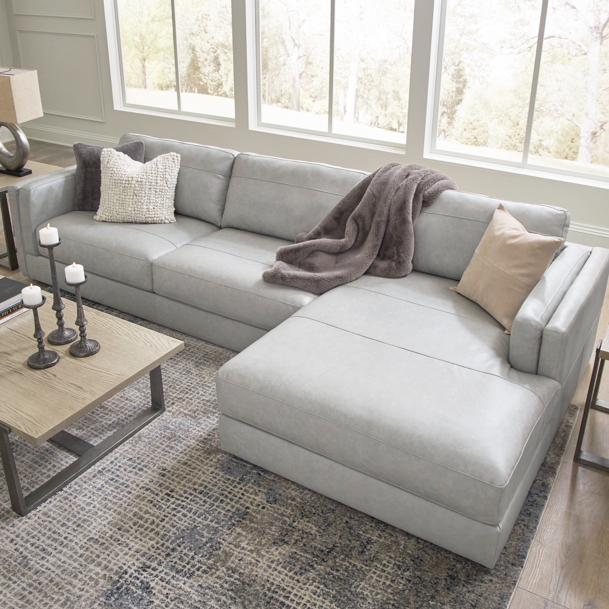 Amiata 2-Piece Leather Sectional with Chaise Light Grey