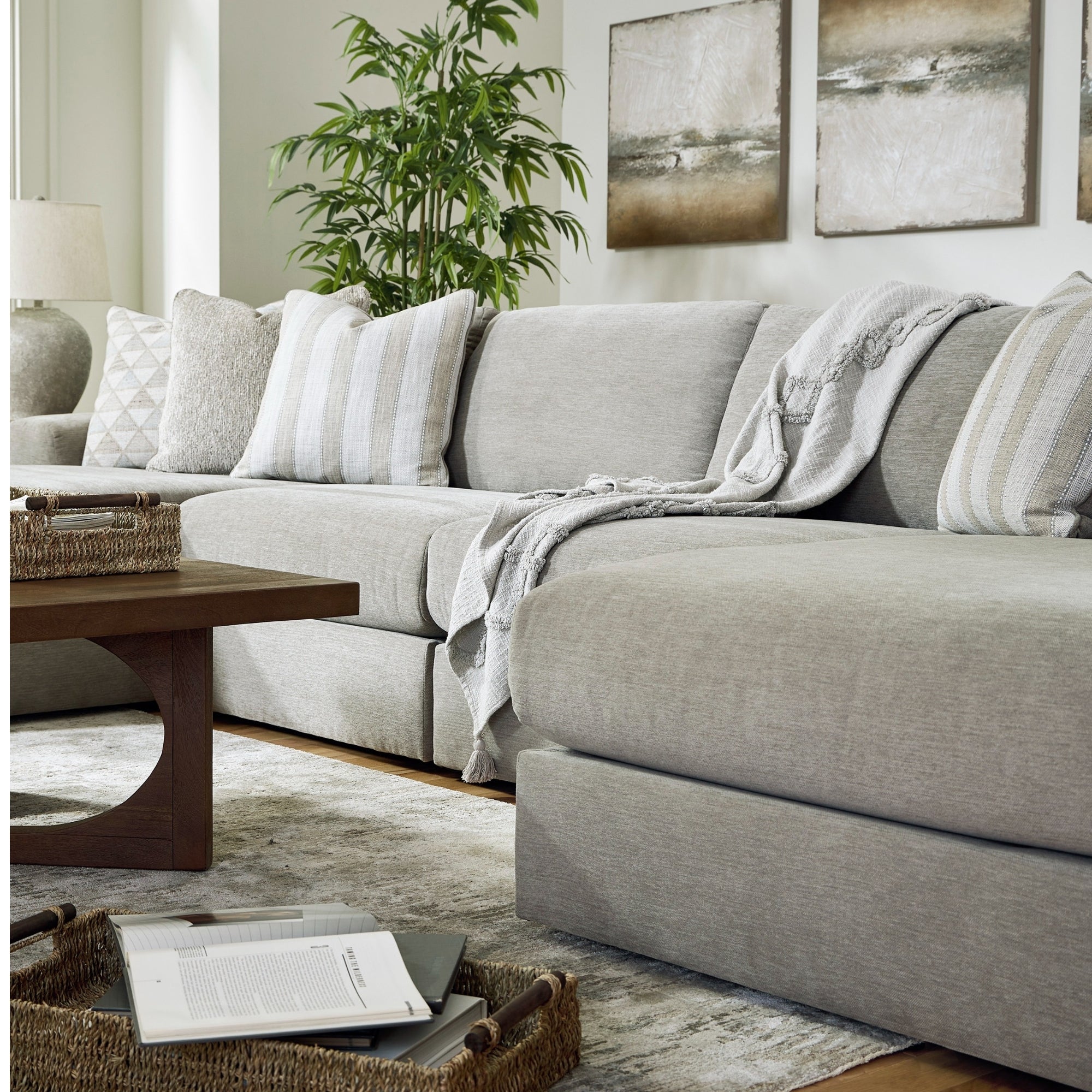 Avaliyah 7-Piece Modular Sectional with Chaise