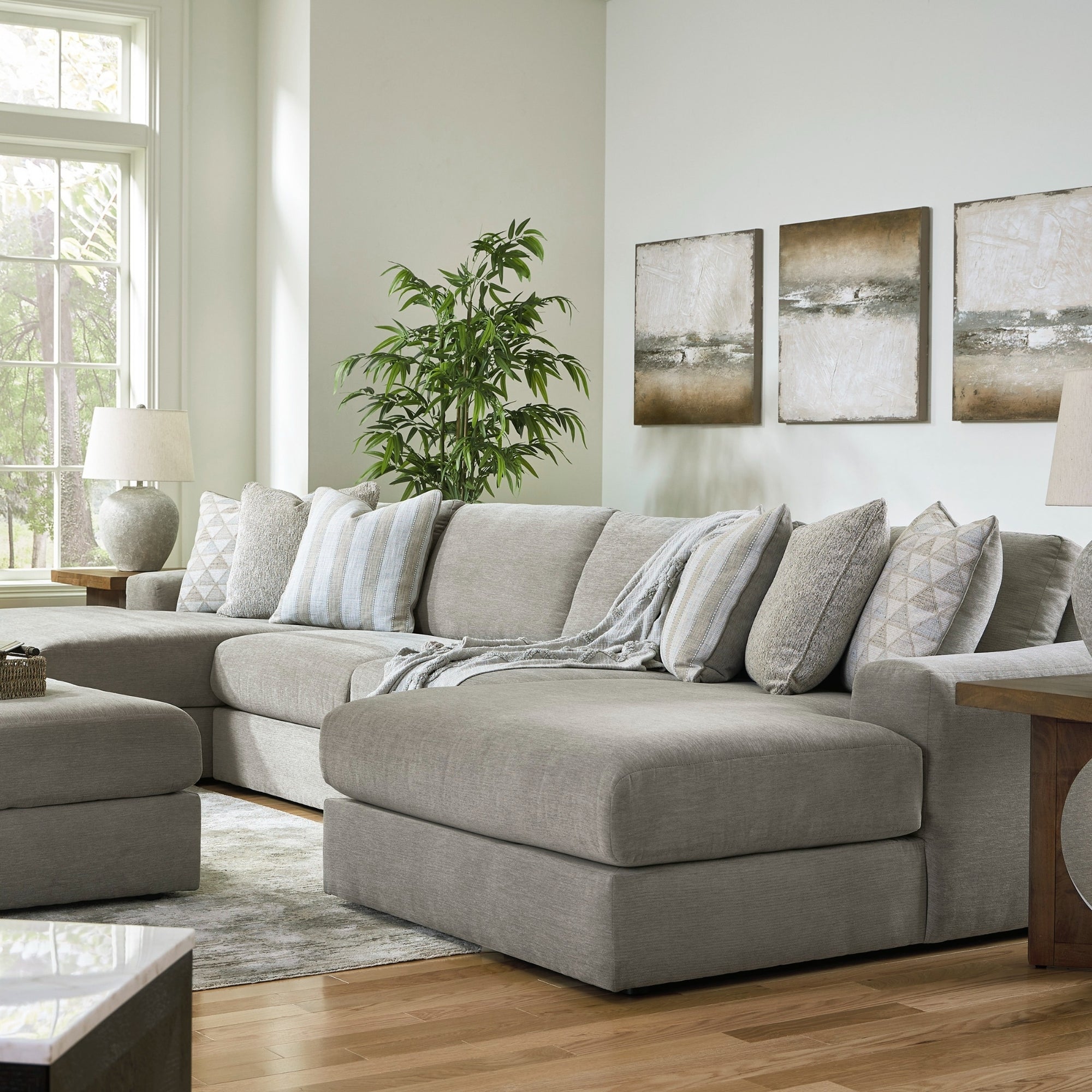 Avaliyah 4-Piece Double Chaise Sectional