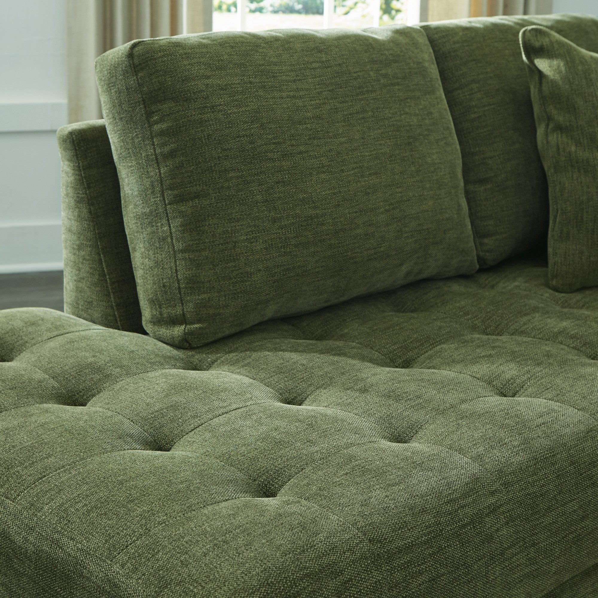 Bixler RAF Corner Chaise in Olive