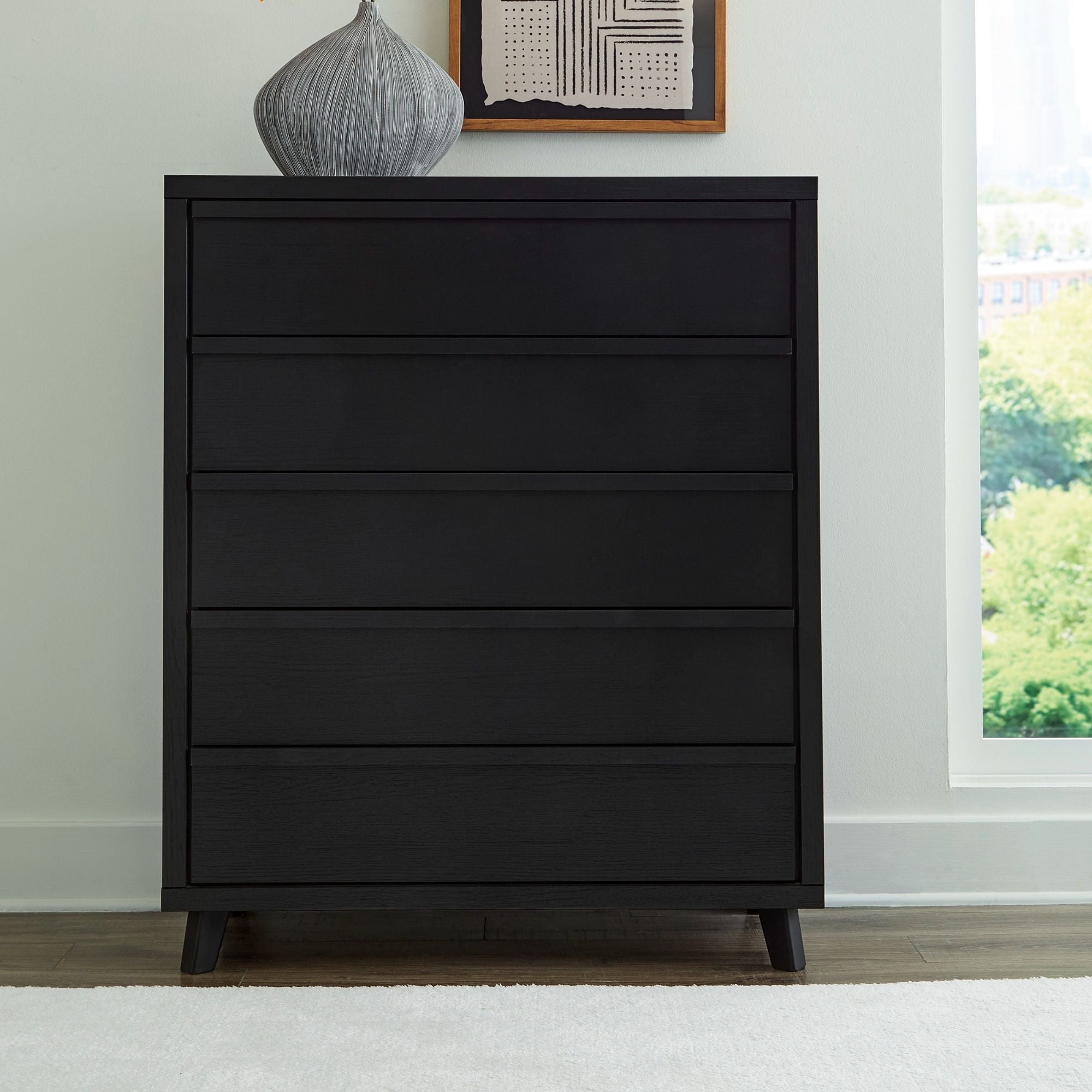 Danziar Panel Chest B1013