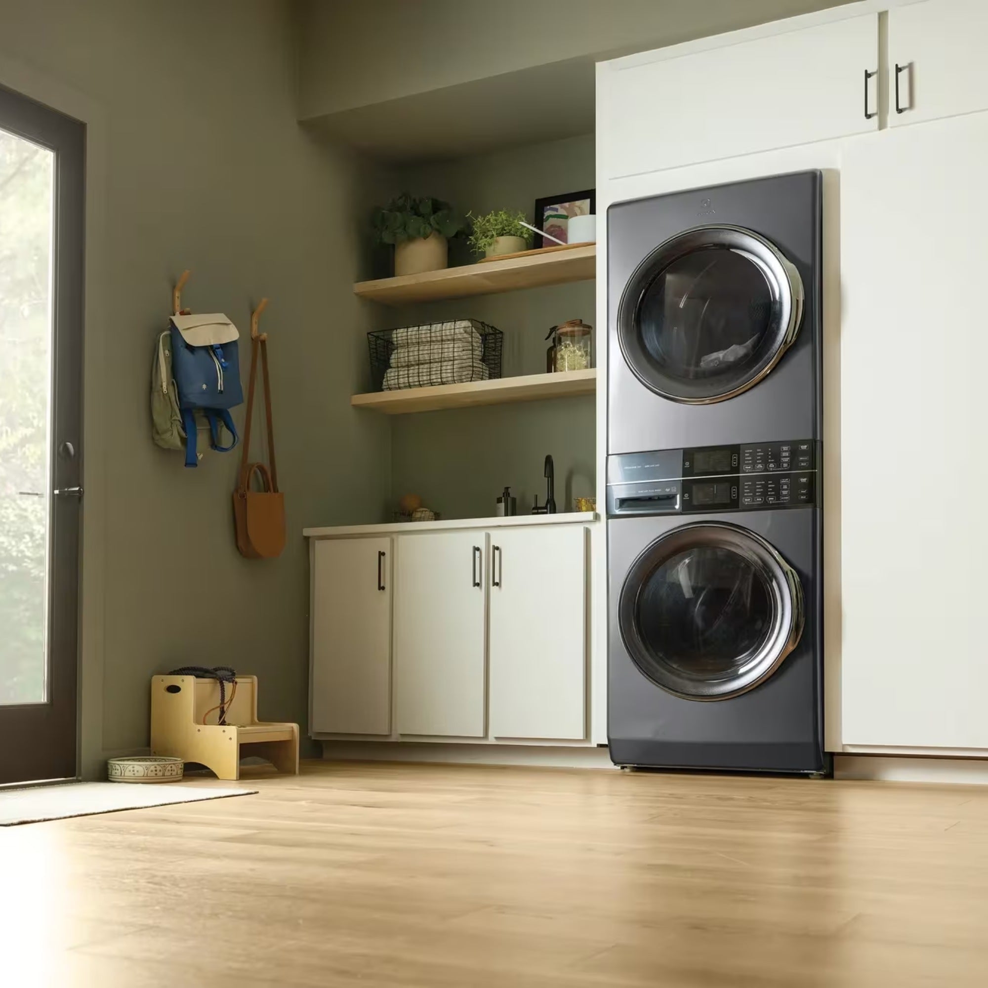 Electrolux ELTE760CAT Laundry Tower™ Titanium