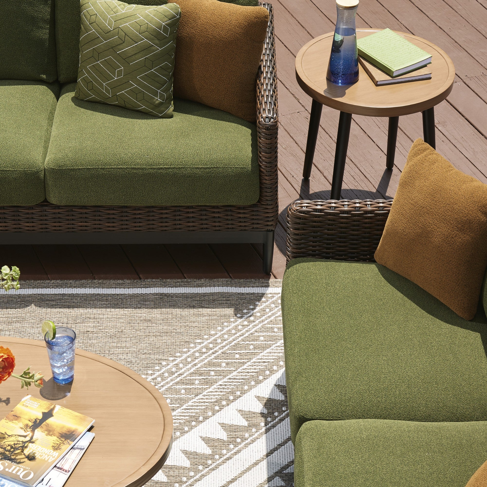 Horizon Hall Round End Table