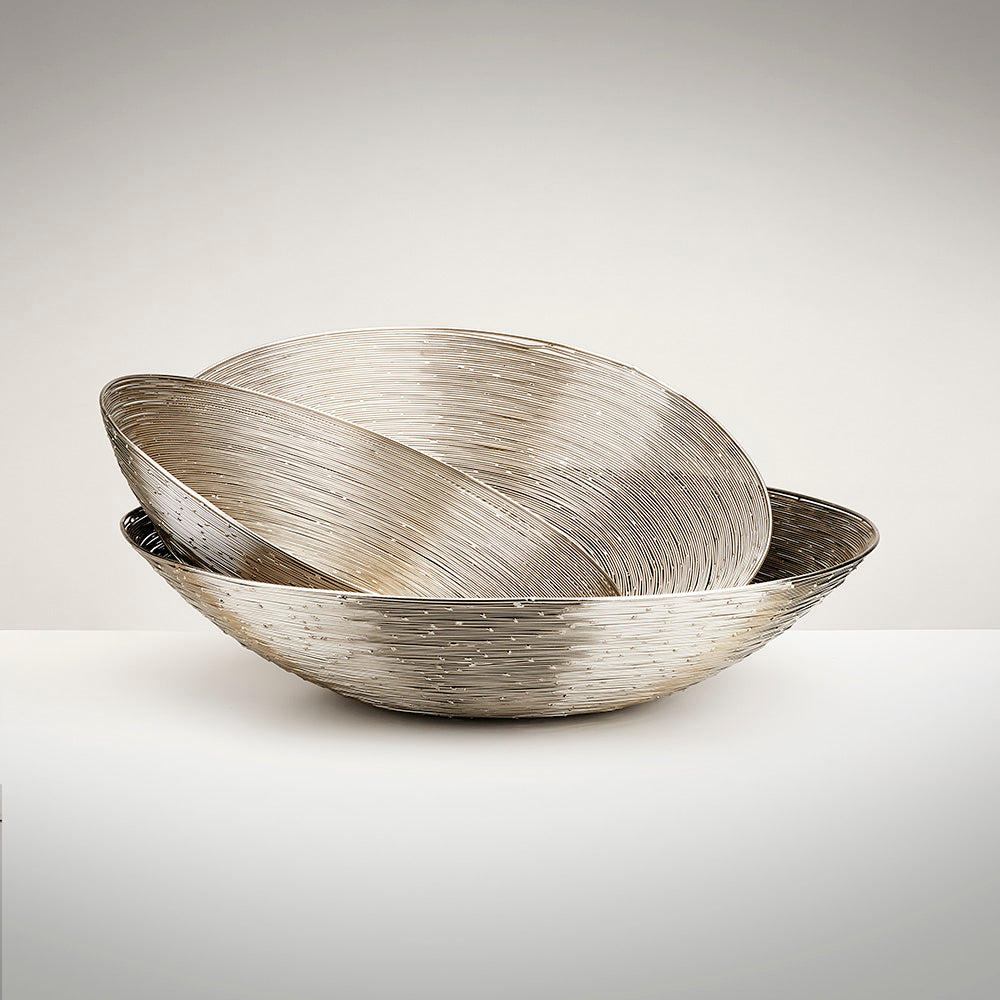 Ensemble Metal Wire Decorative Bowl.