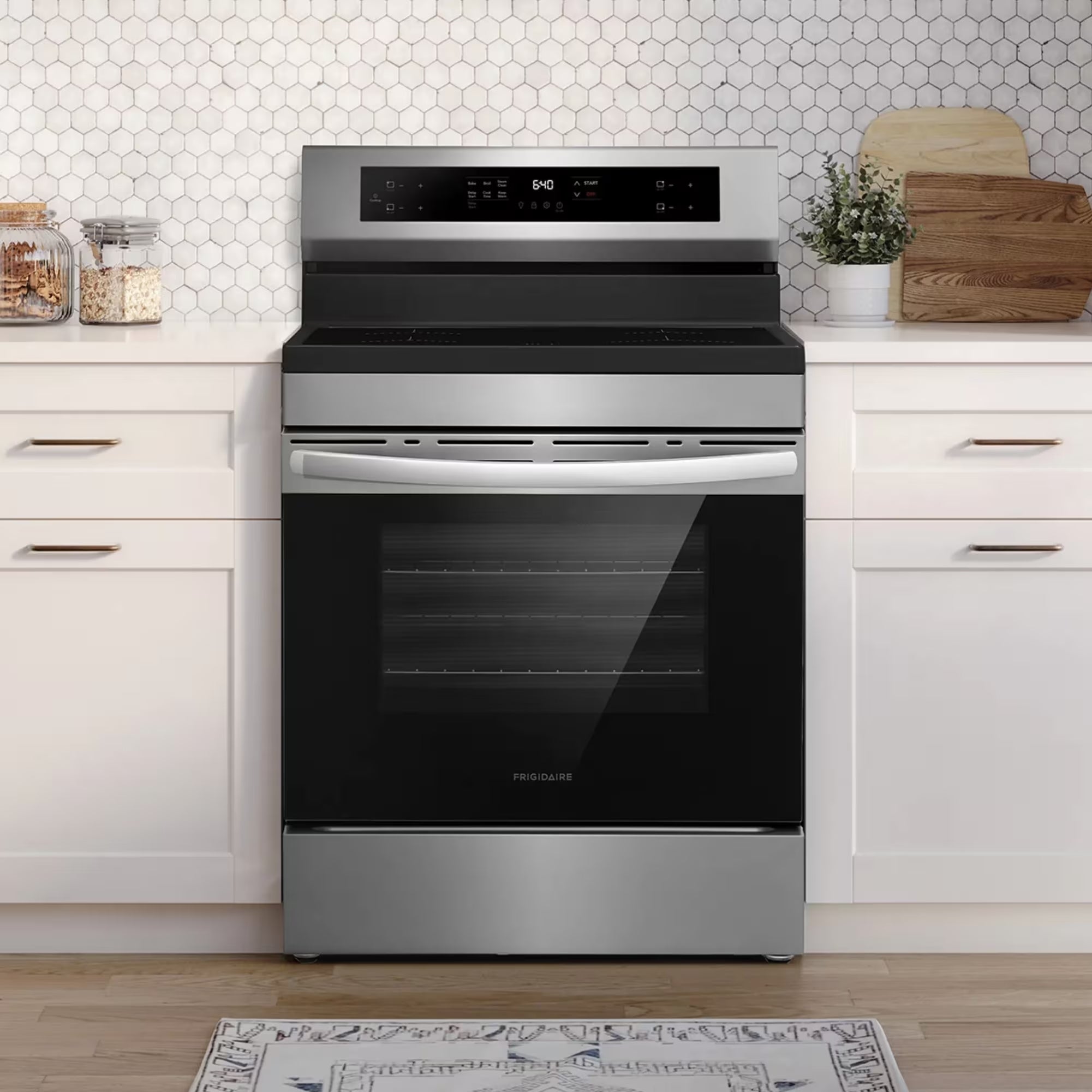 Frigidaire FCRI306CAS 30-Inch Rear-Control Induction Range Stainless Steel