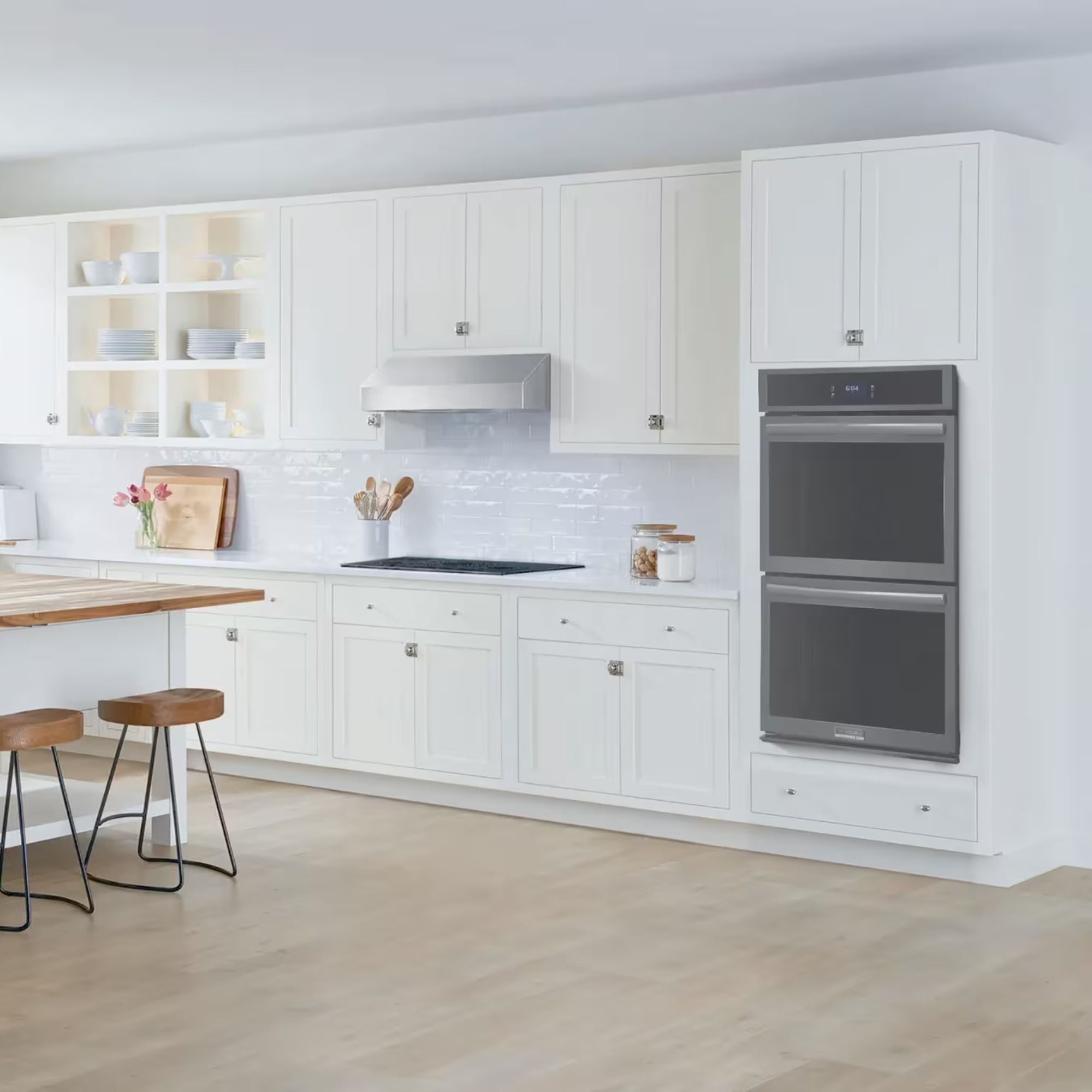 Frigidaire Gallery 27-inch double electric wall oven with black stainless steel finish and total convection cooking.