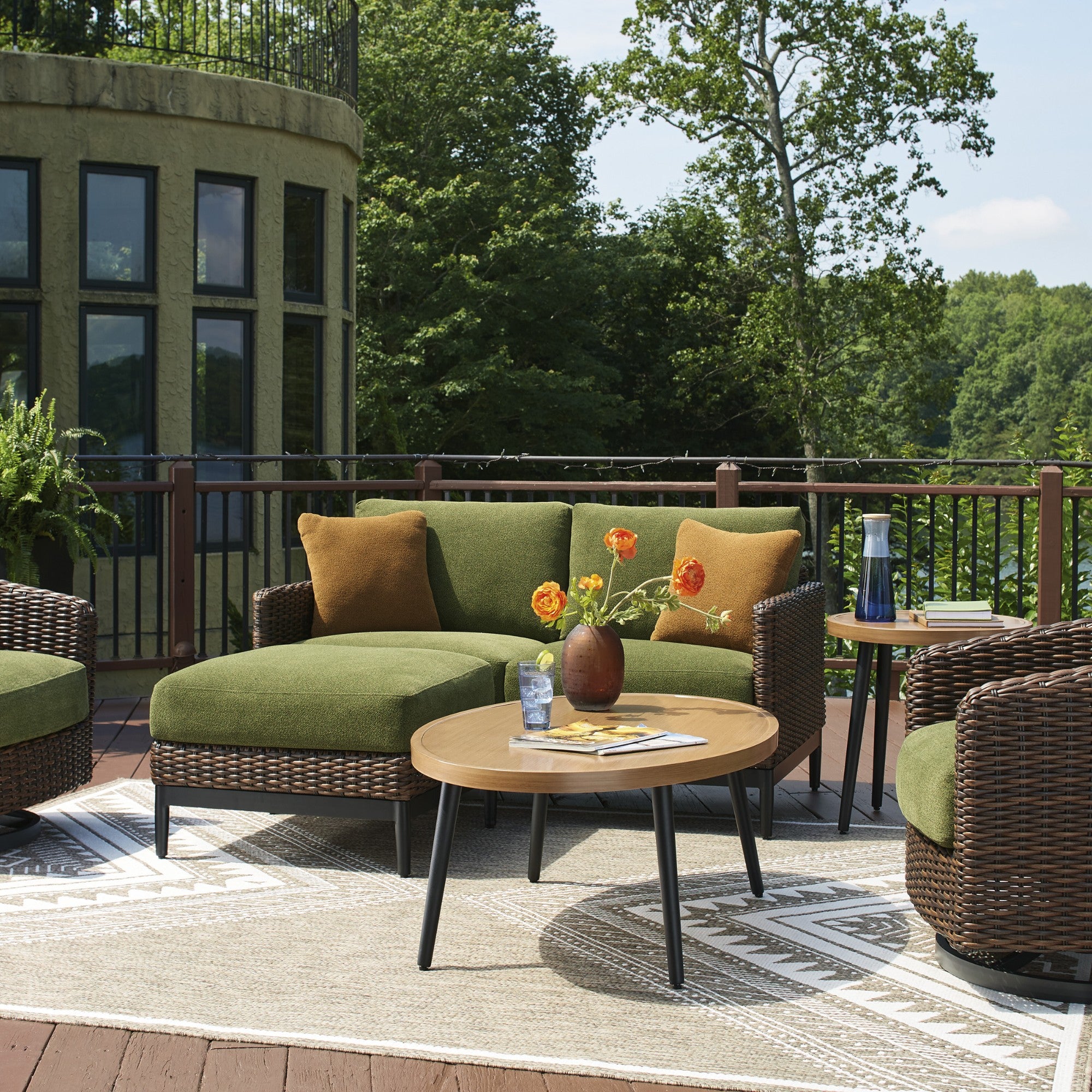 Horizon Hall 3 Seat Sectional
