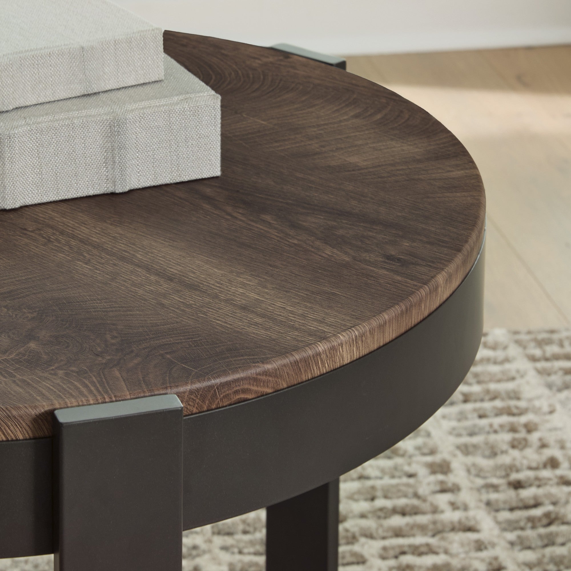 Horizon Hills Occasional Table Set