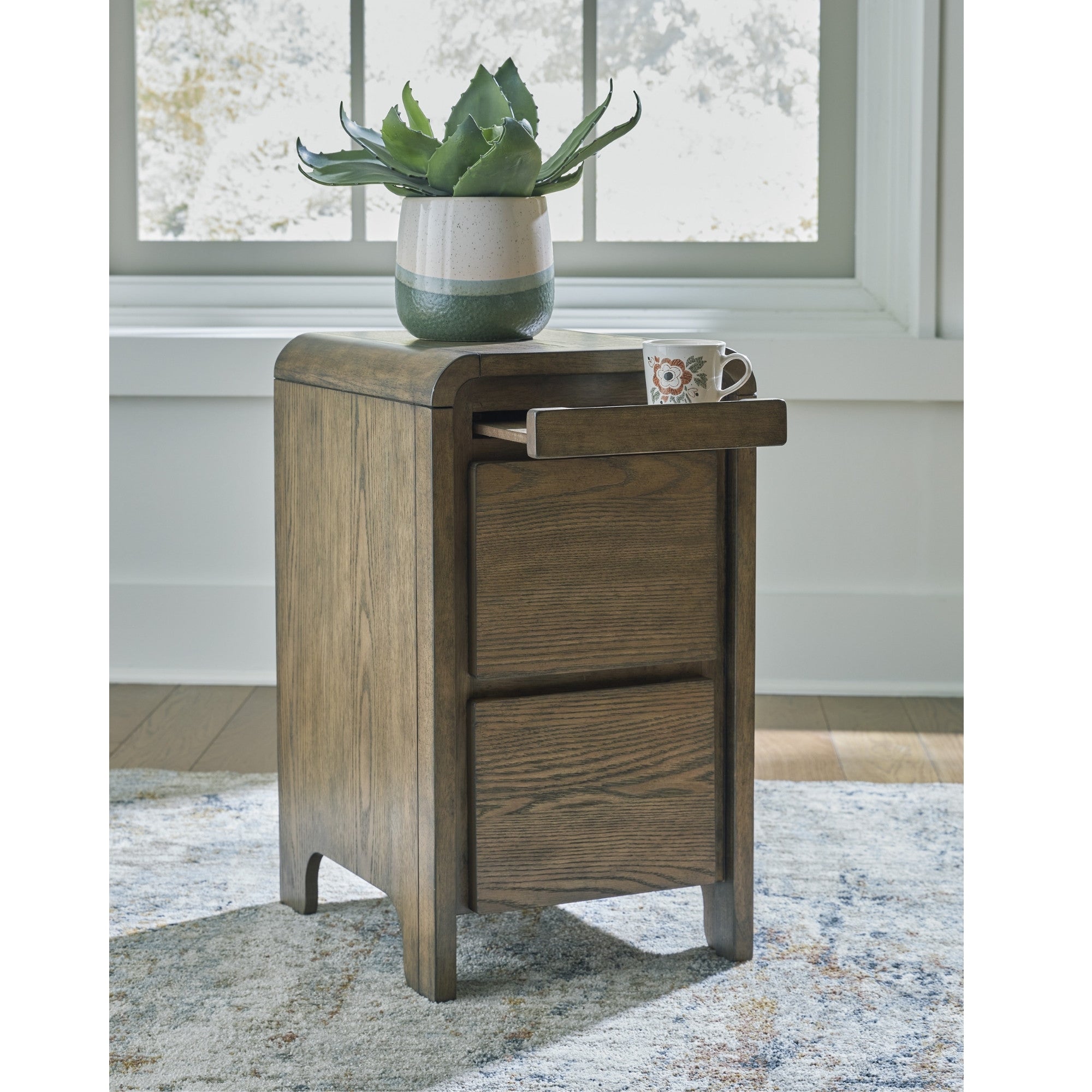 Jensworth Accent Table