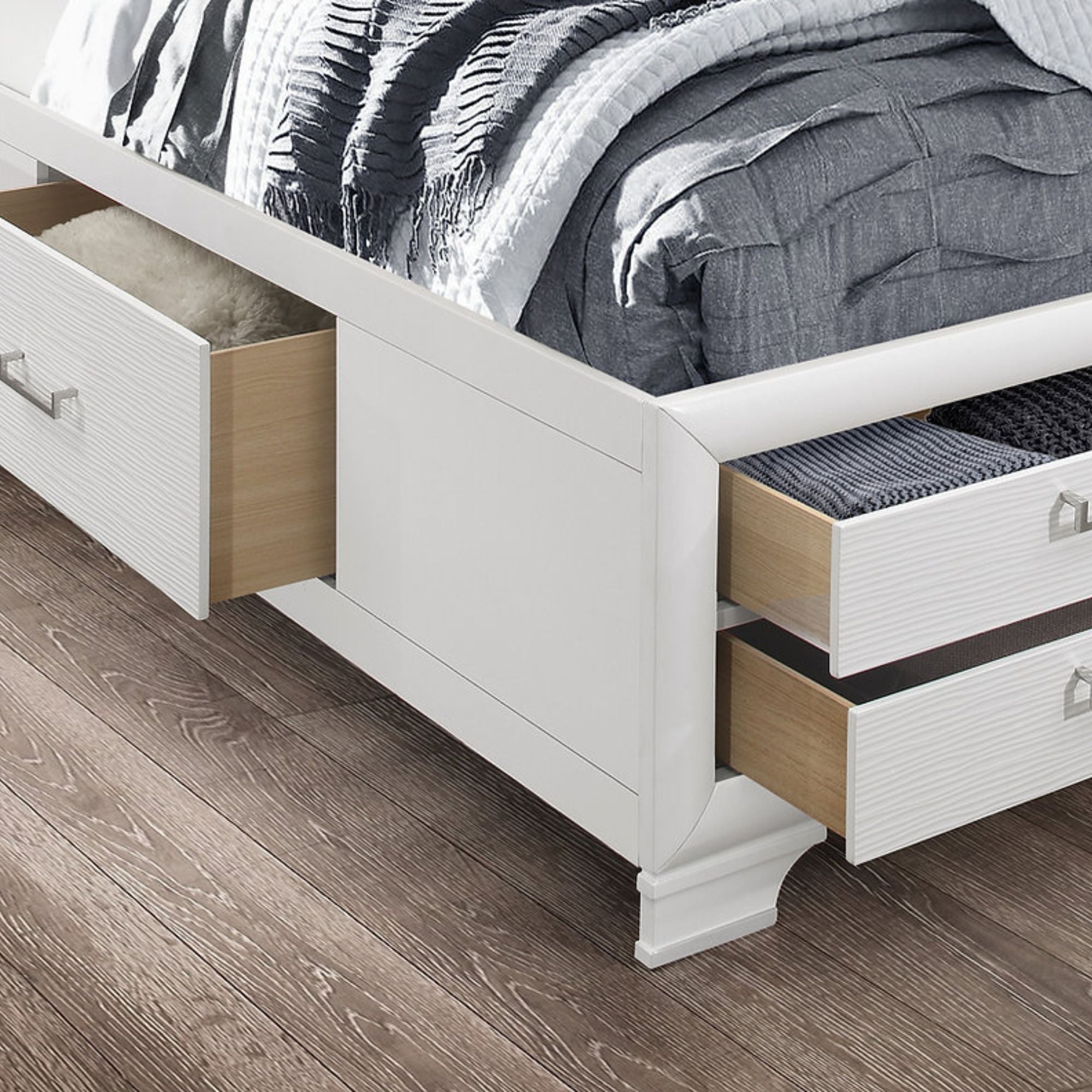 Jordyn Bedroom Set in White | CastleUp Experience Centre