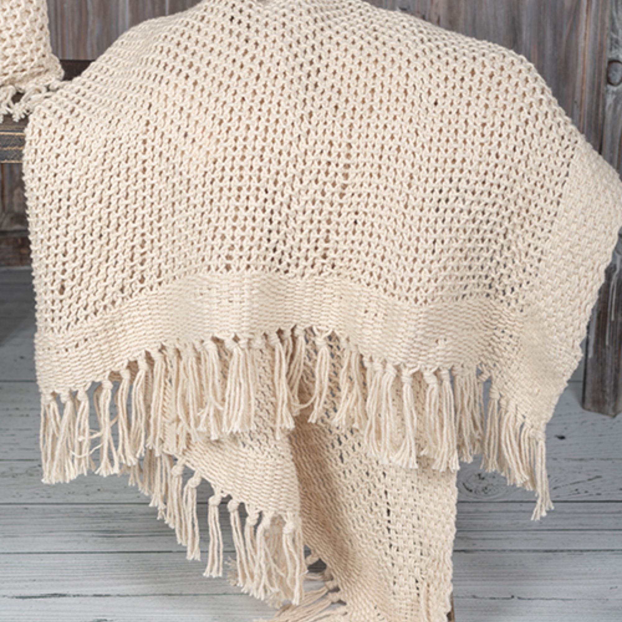 Knitted Throw With Tassels | CastleUp Experience Centre Online Furniture