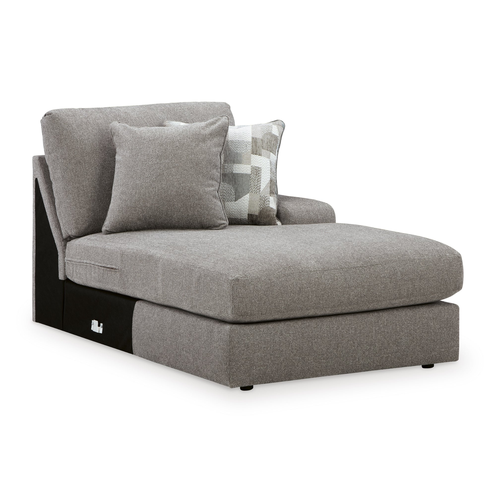 Lindon 3-Piece Sectional with Chaise in Smoke
