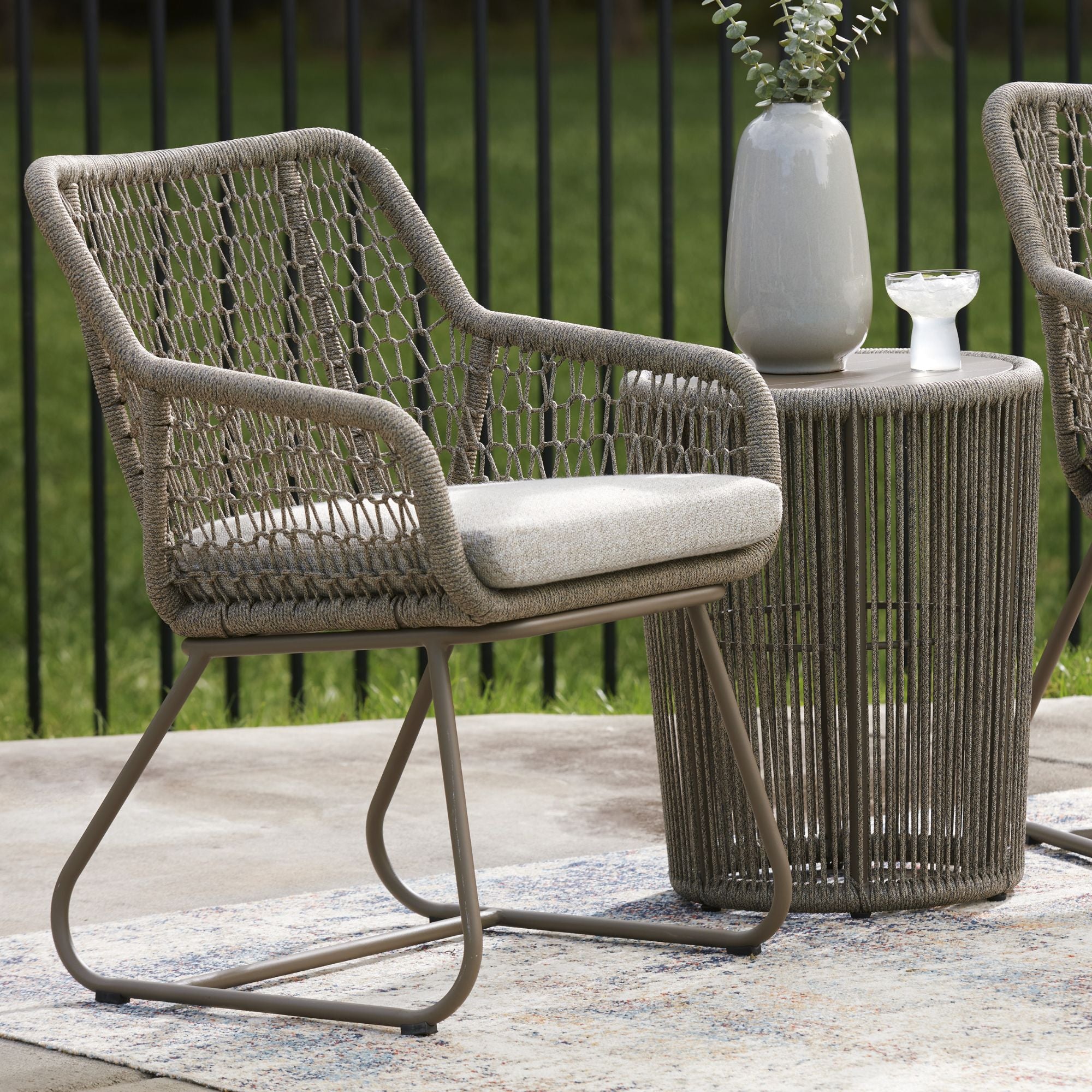 Majors Beach Outdoor Bistro Table Set