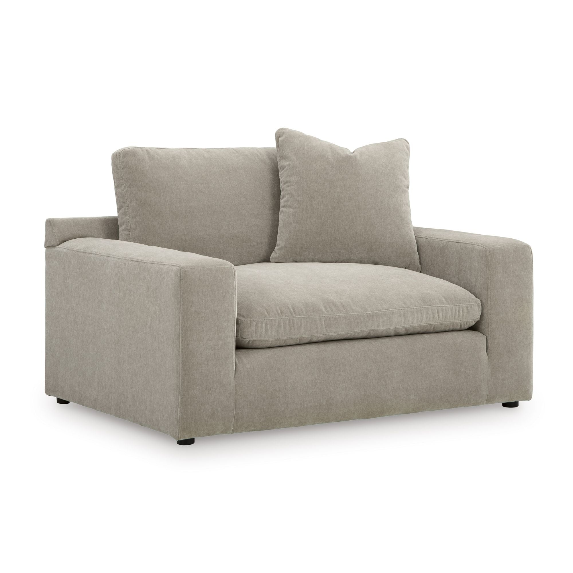Maxton Heights Chair in Pebble