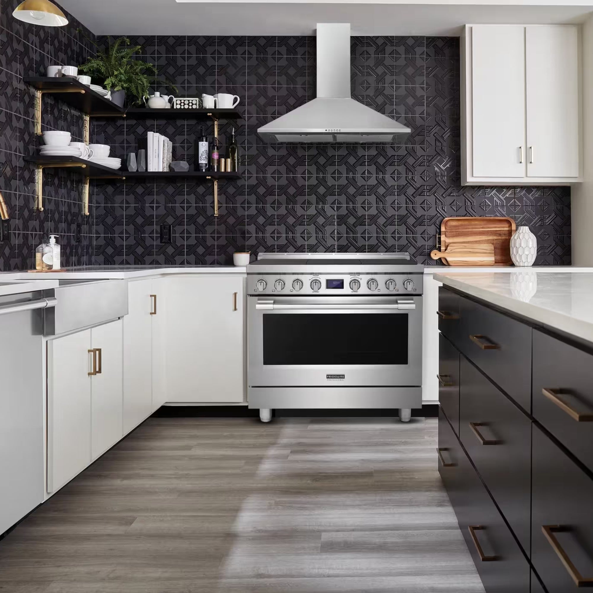 Frigidaire Professional PCFG3670AF 36" Front-Control Freestanding Gas Range