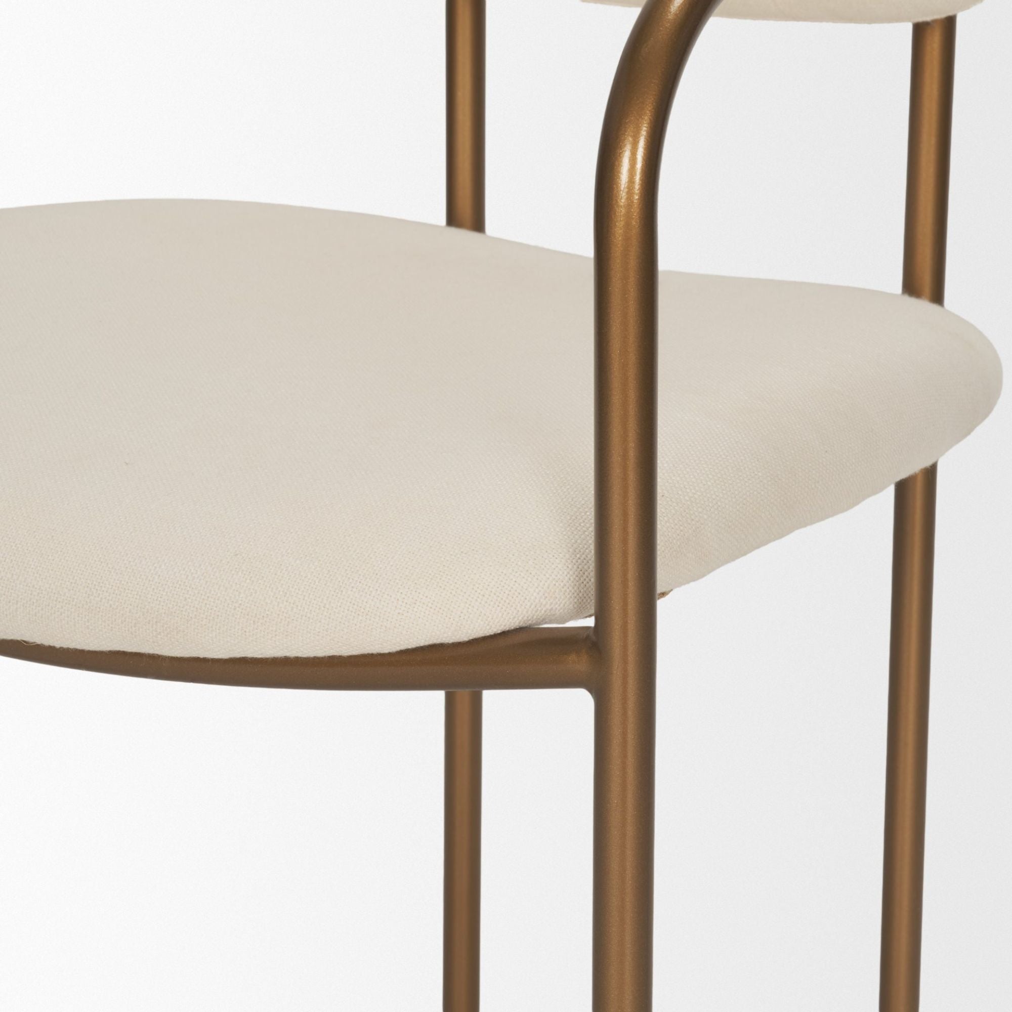 Mercana Furniture Parker VN dining chair with wooden legs and upholstered seat, modern design for dining room decor.