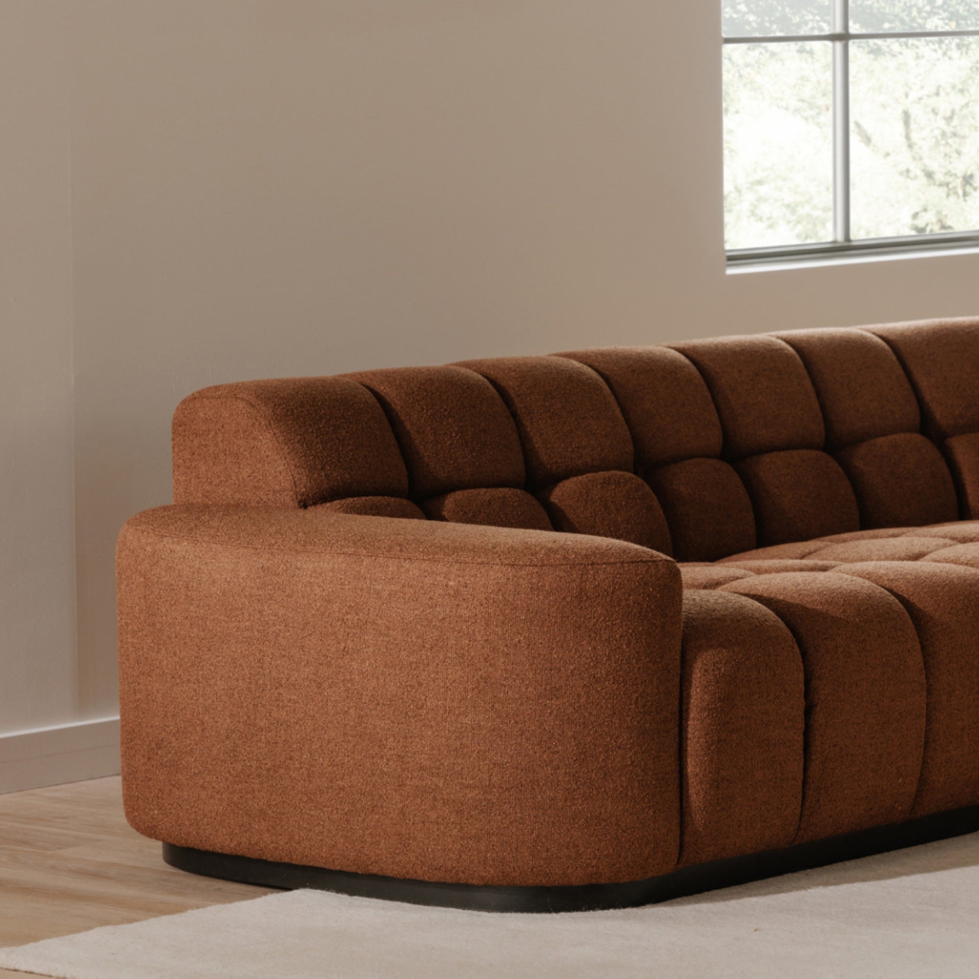 Roman L-Shaped Sectional in Rust