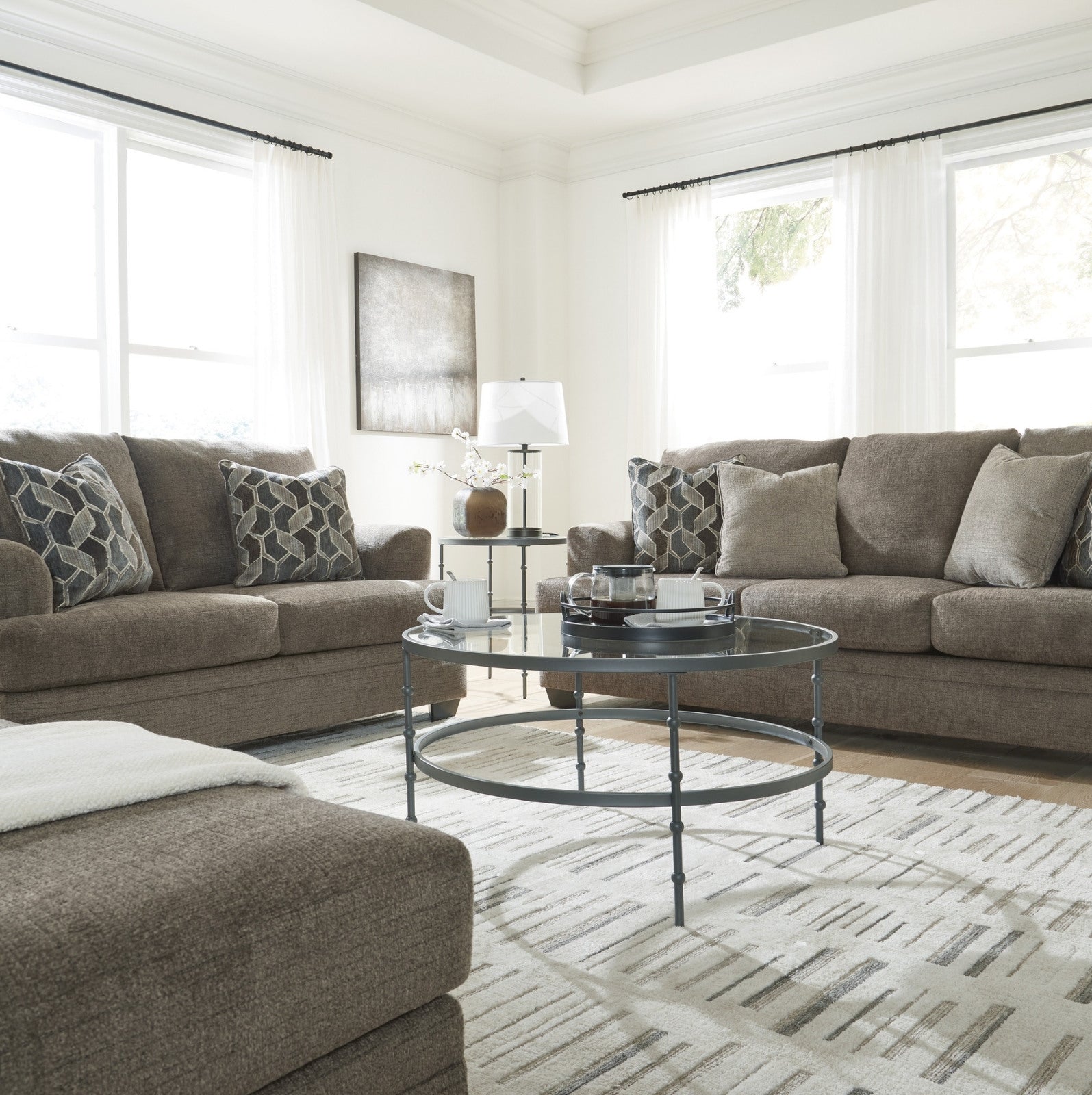 Stonemeade 3-Seat Sofa Nutmeg