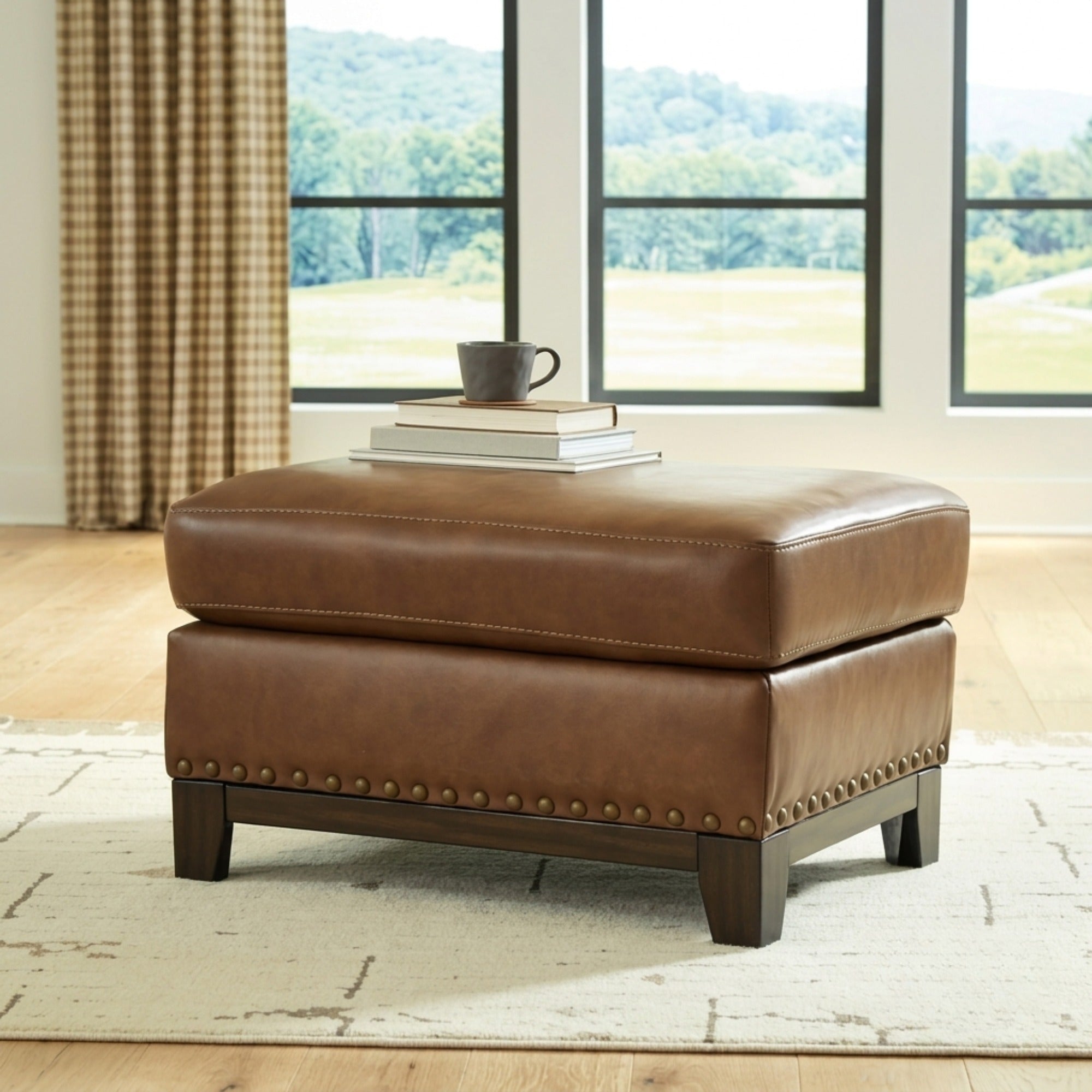 Saonara Leather Ottoman in Amber