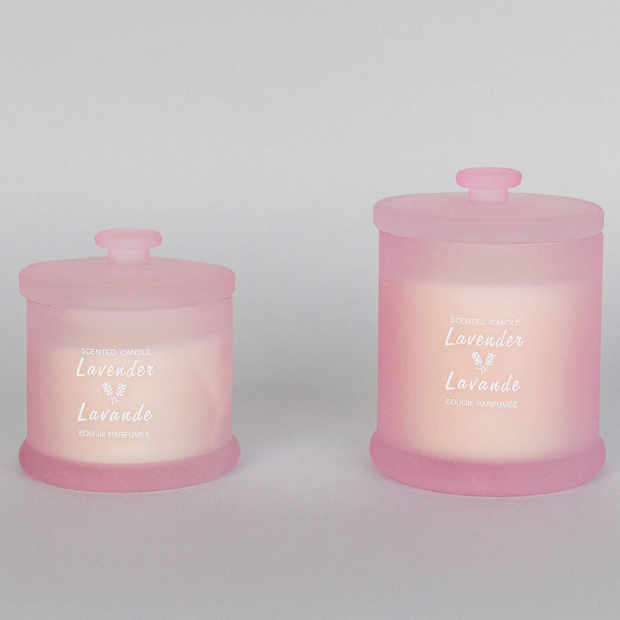 F&T “Lavender” scented glass candle with lid from the Candescence Veil Collection