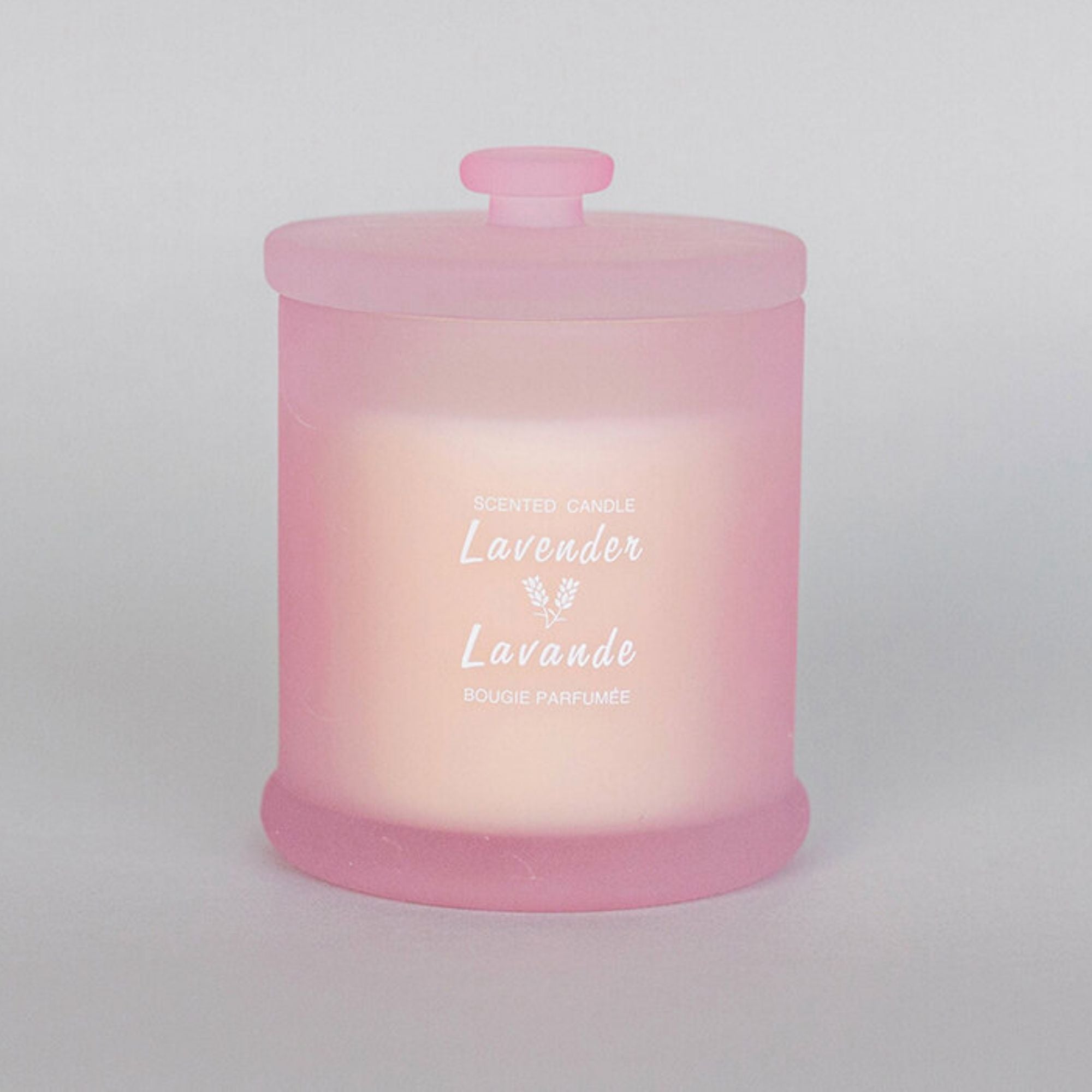F&T “Lavender” scented glass candle with lid from the Candescence Veil Collection