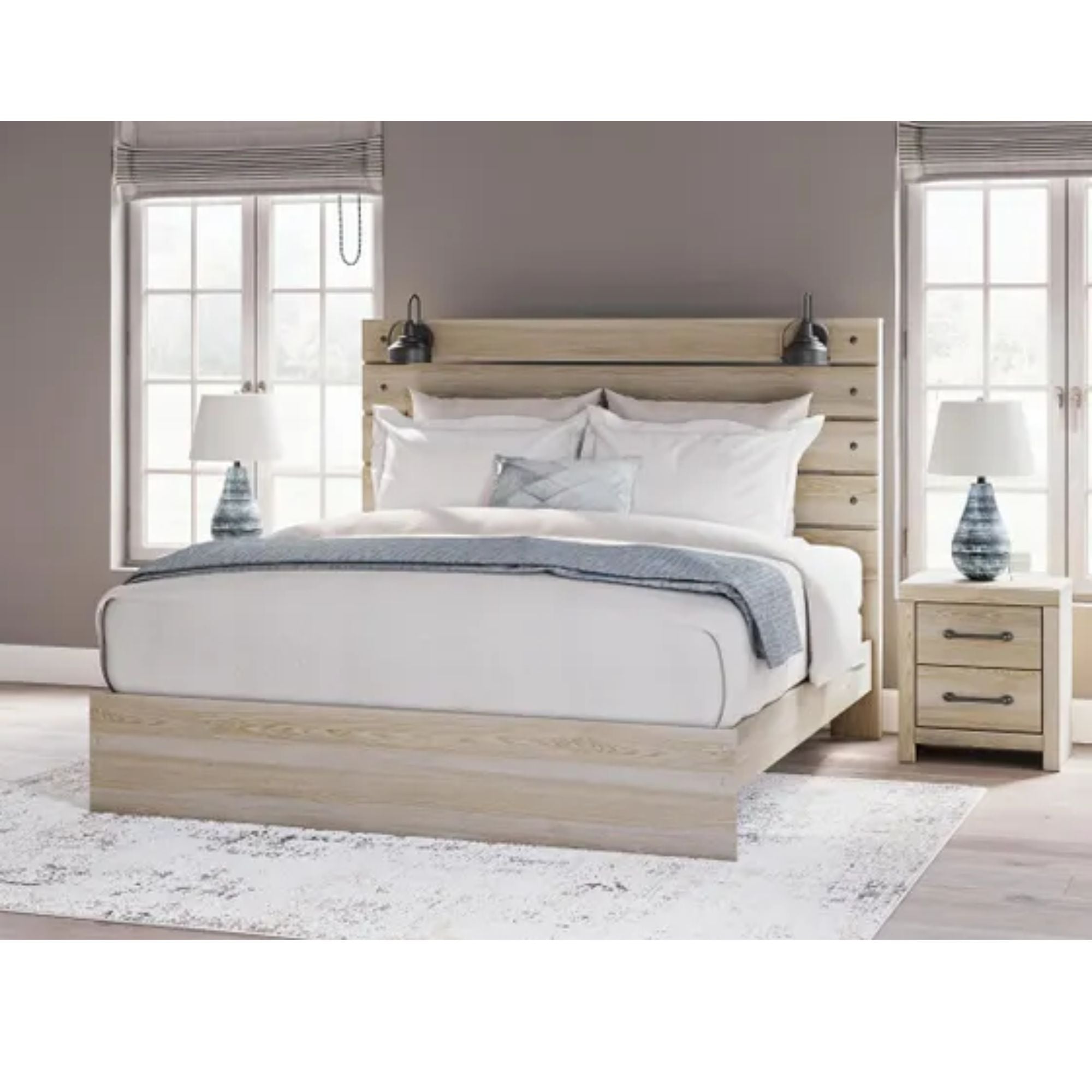 Senbry Panel Bed