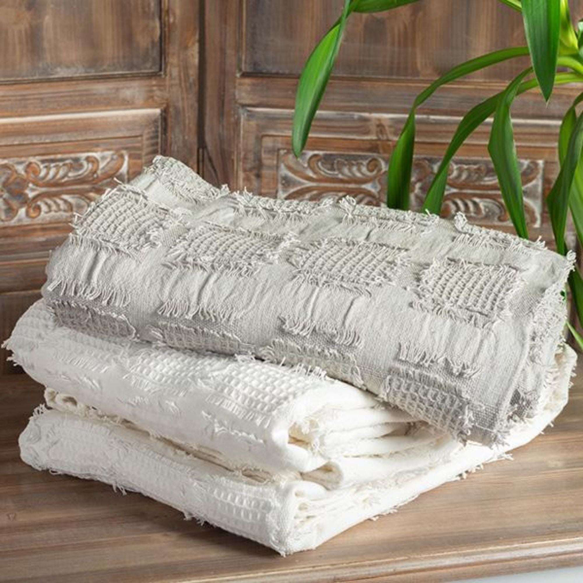 Shabby Chic Woven Cotton Throw | CastleUp Experience Centre Online Furniture