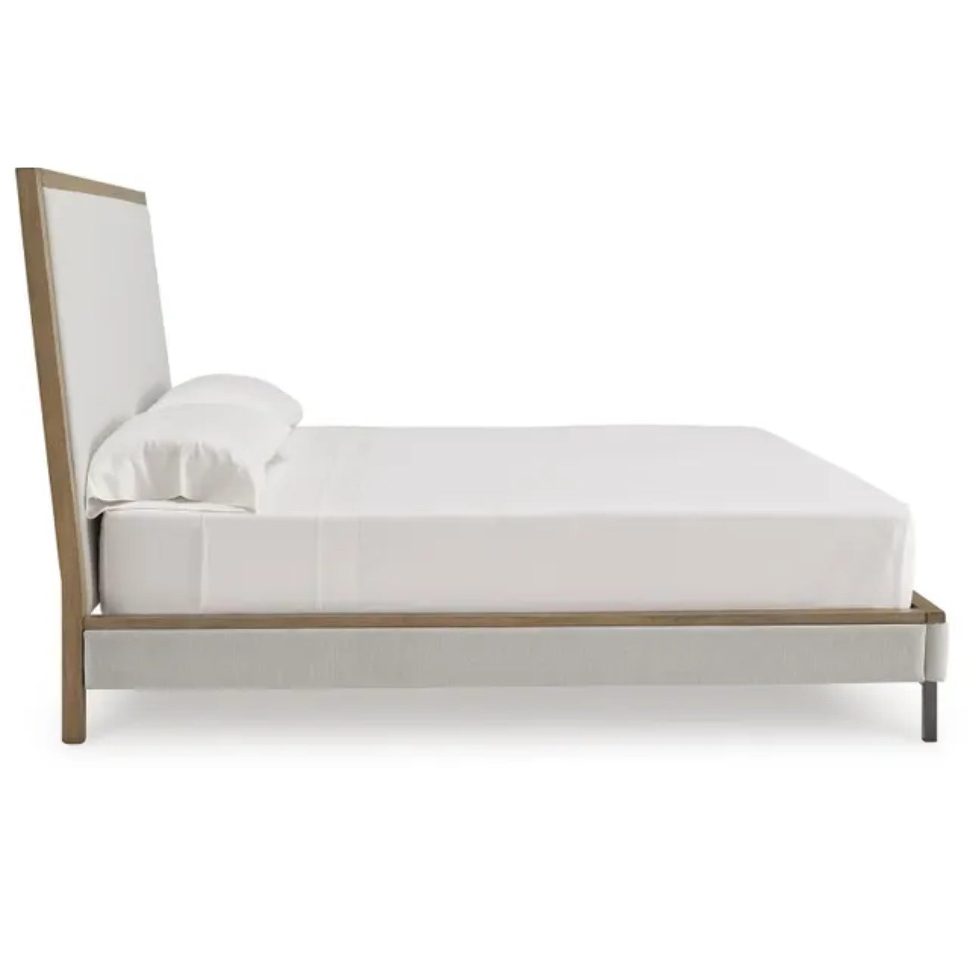 Tomtyn Collection Upholstered Bed