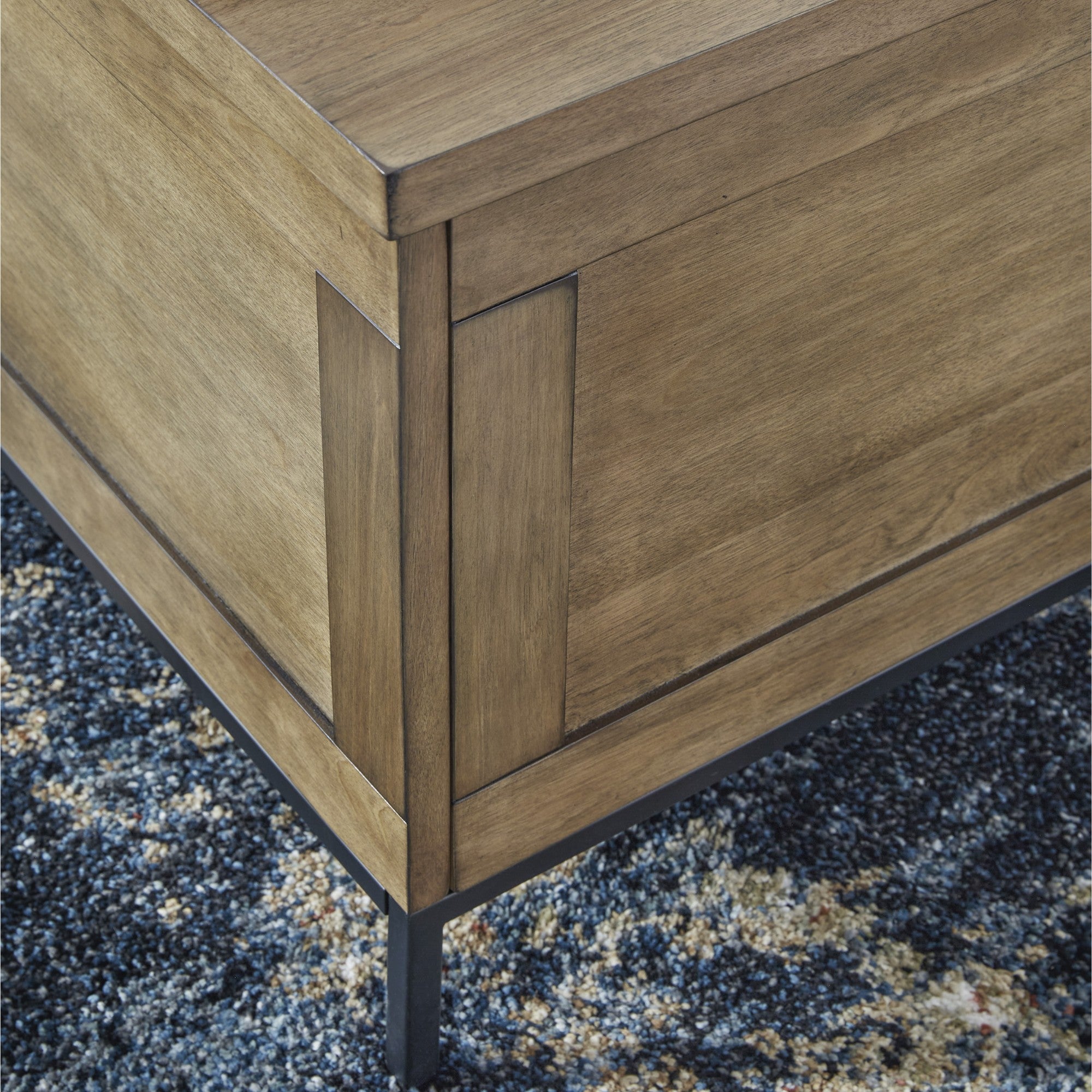 Torlanta Lift Top Coffee Table