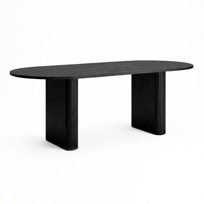 Welsh Oval Dining Table | CastleUp Experience Centre