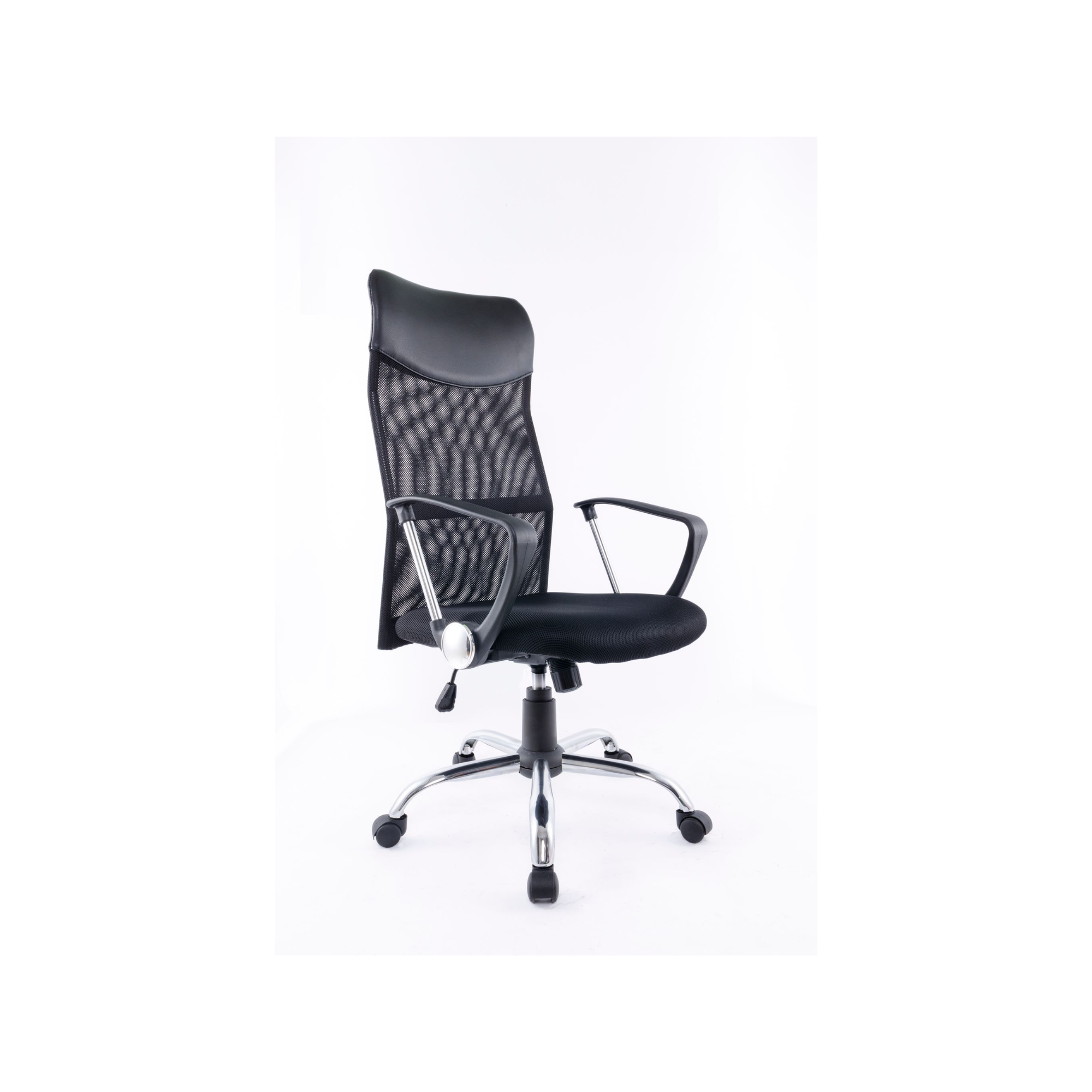Office Chair in Black 1042.