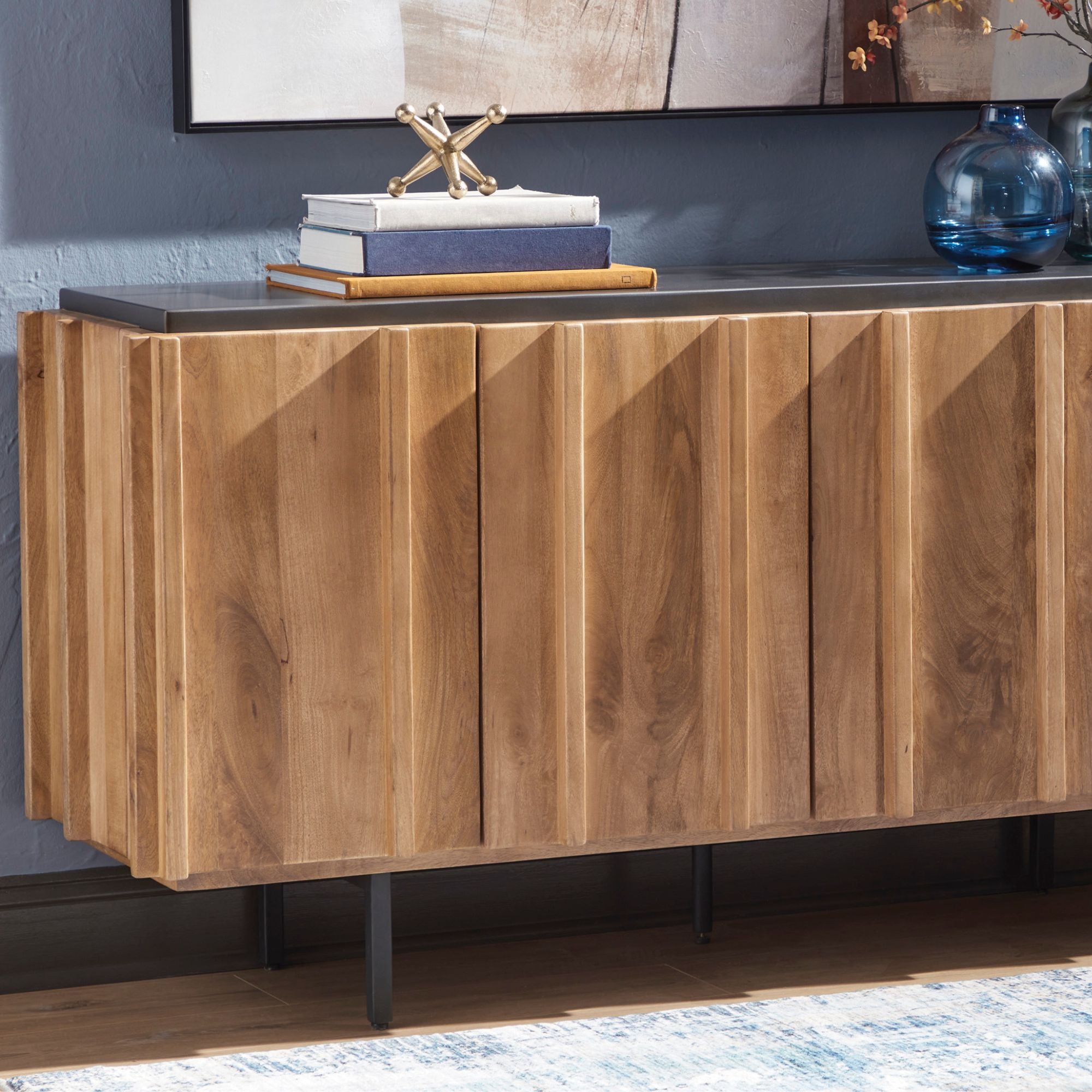 Quintavious Accent Cabinet